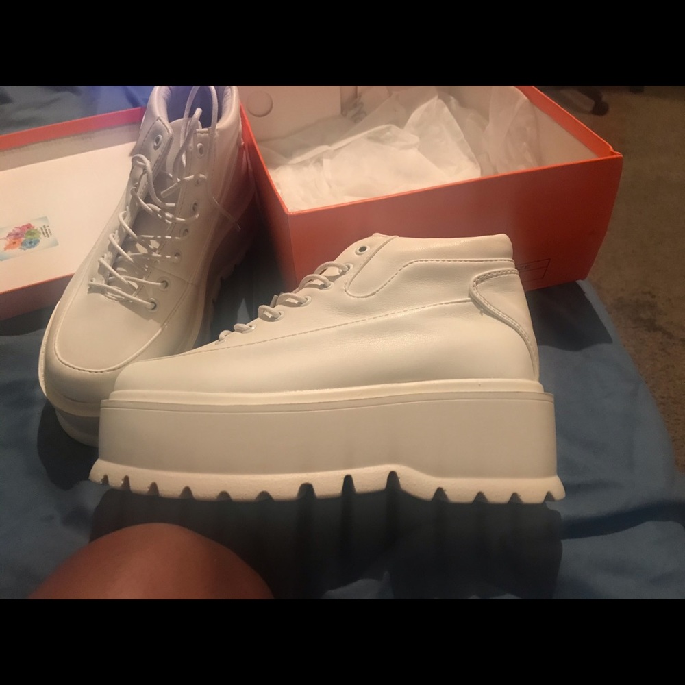 Platform shoes from fashion nova